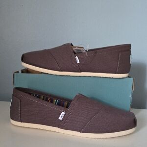 🆕️ Toms Alpargata  Canvas Slip-On Loafers in Ash with Cream Sole Size 7.5